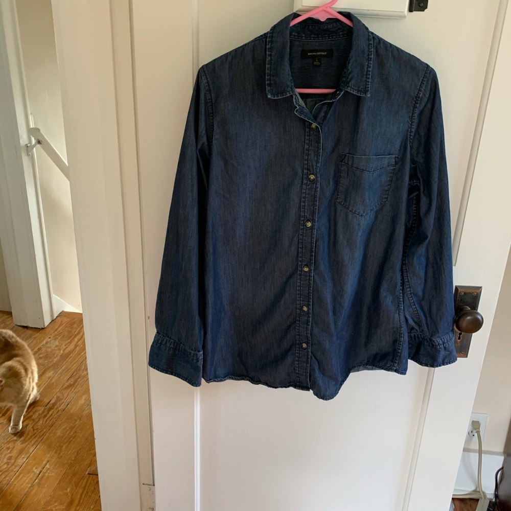 Banana Republic Chambray Shirt